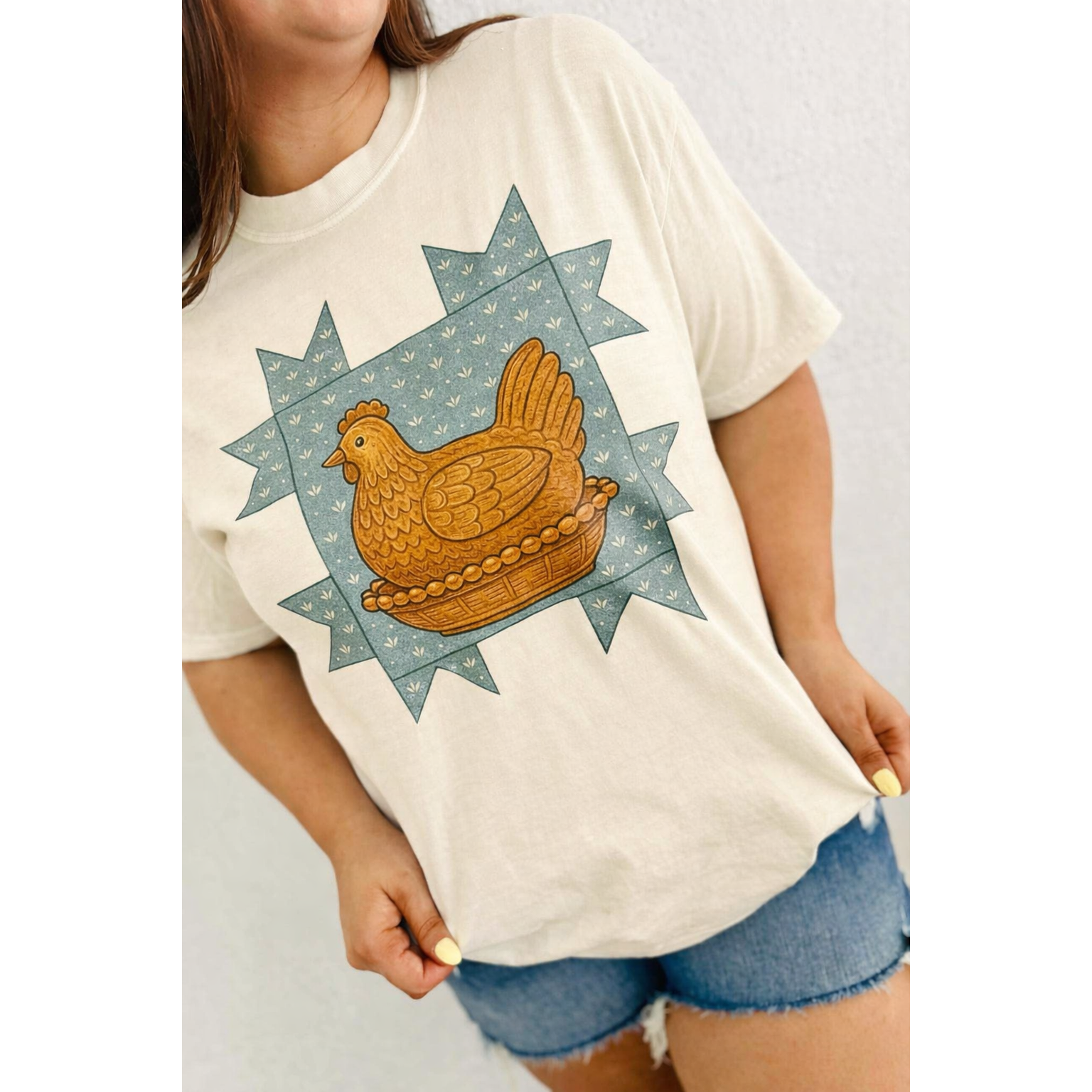 Hen Tee~Ivory