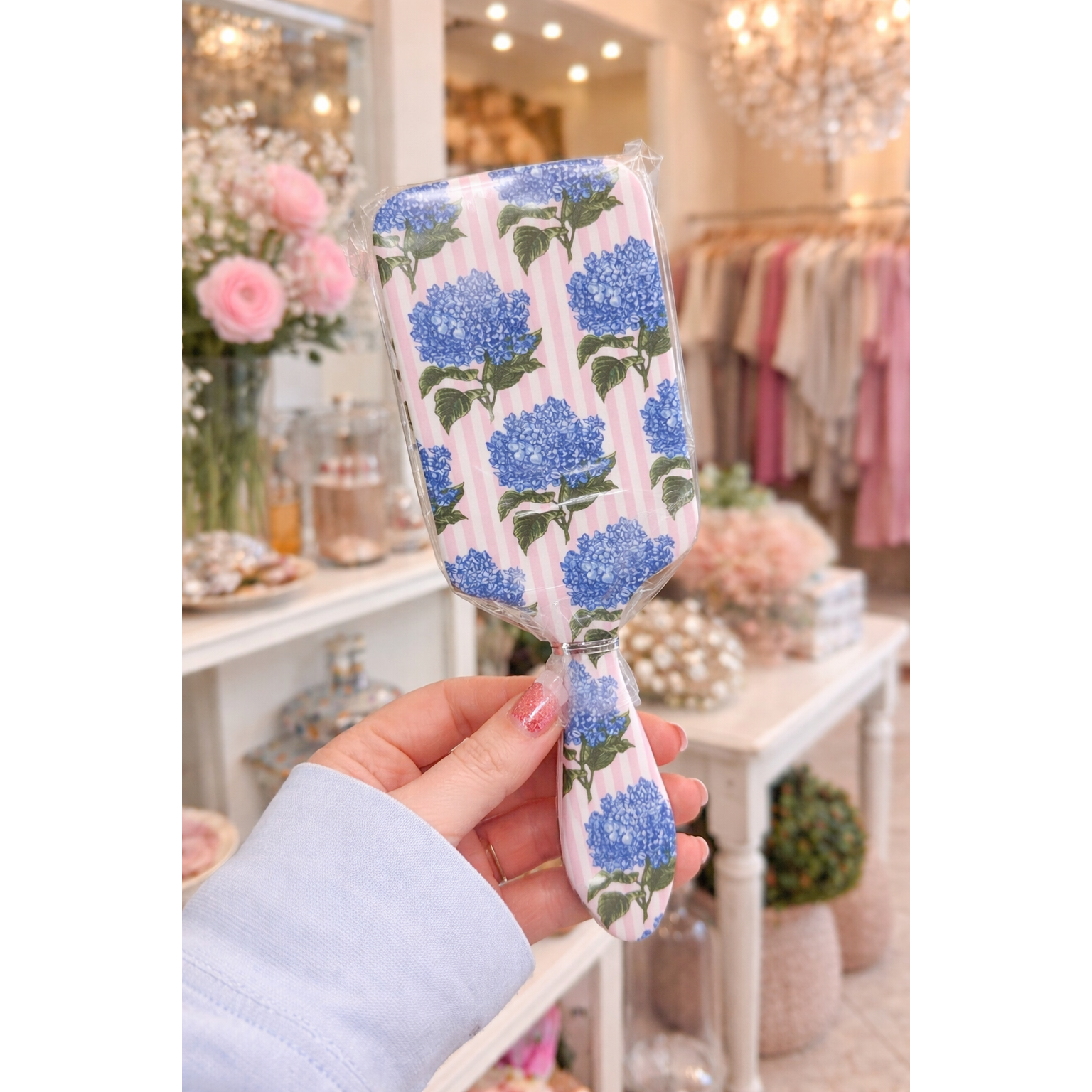 Brush by Simply Southern~Hydrangea