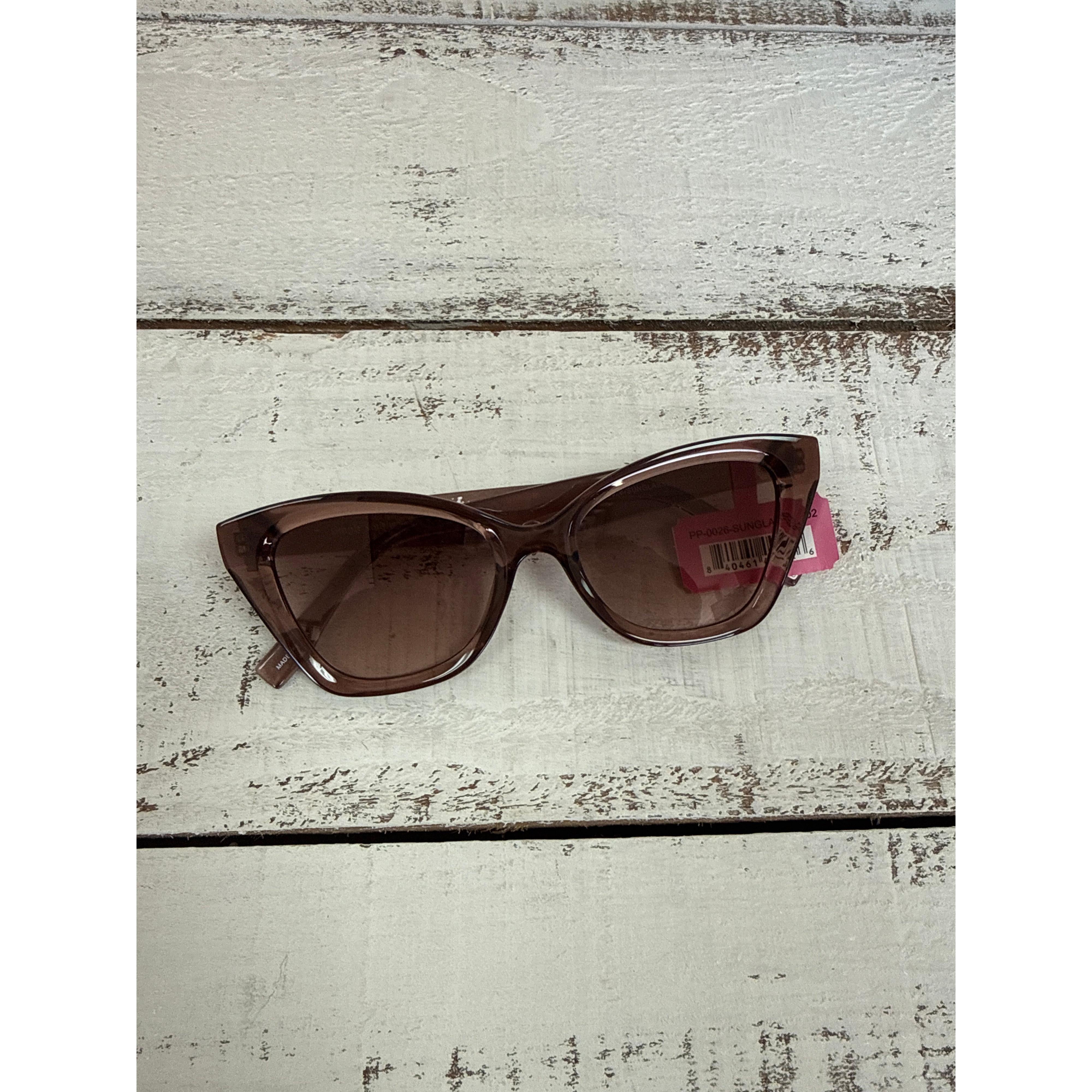 Sunglasses Cat eye Brown ~Simply Southern
