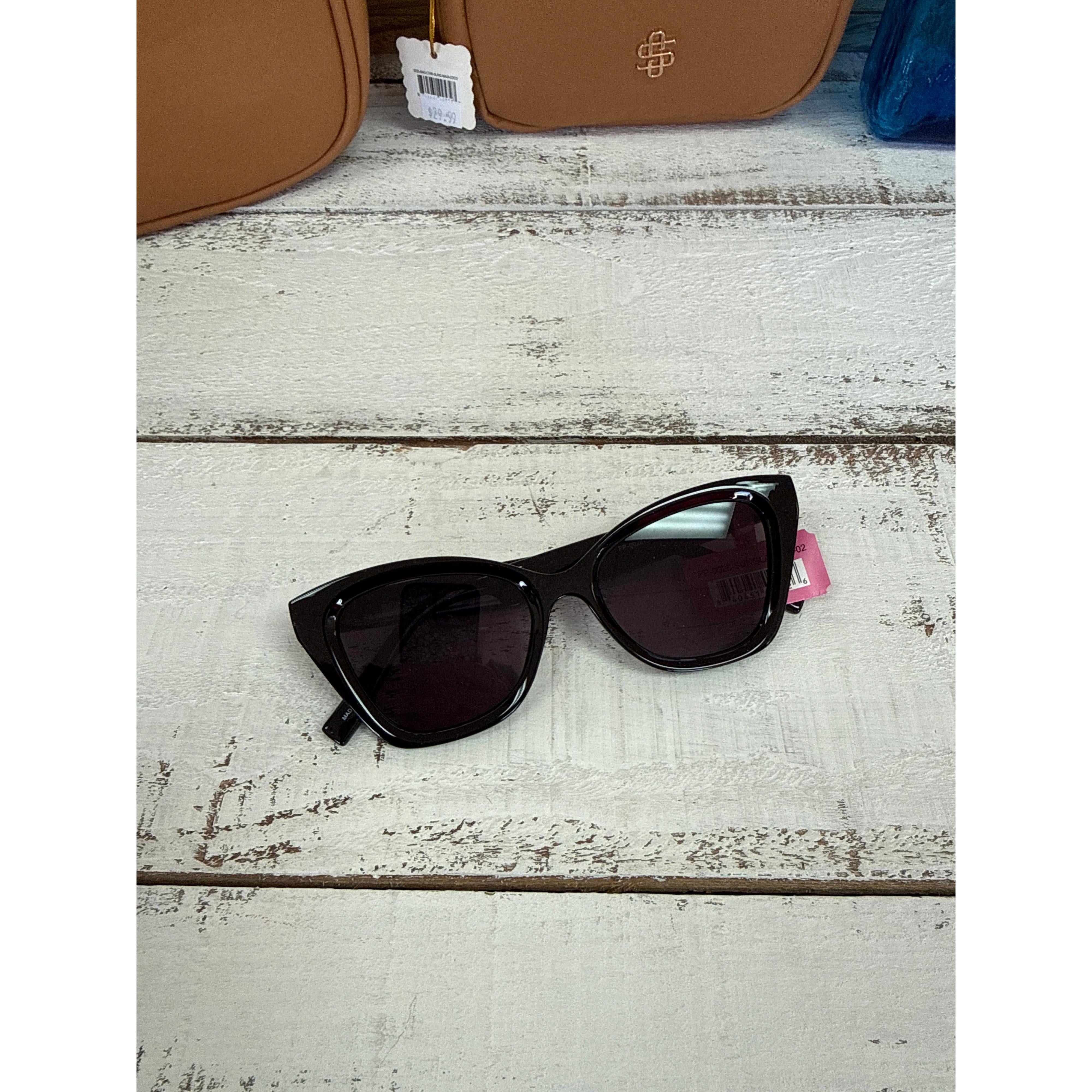Sunglasses Cat eye Black ~Simply Southern