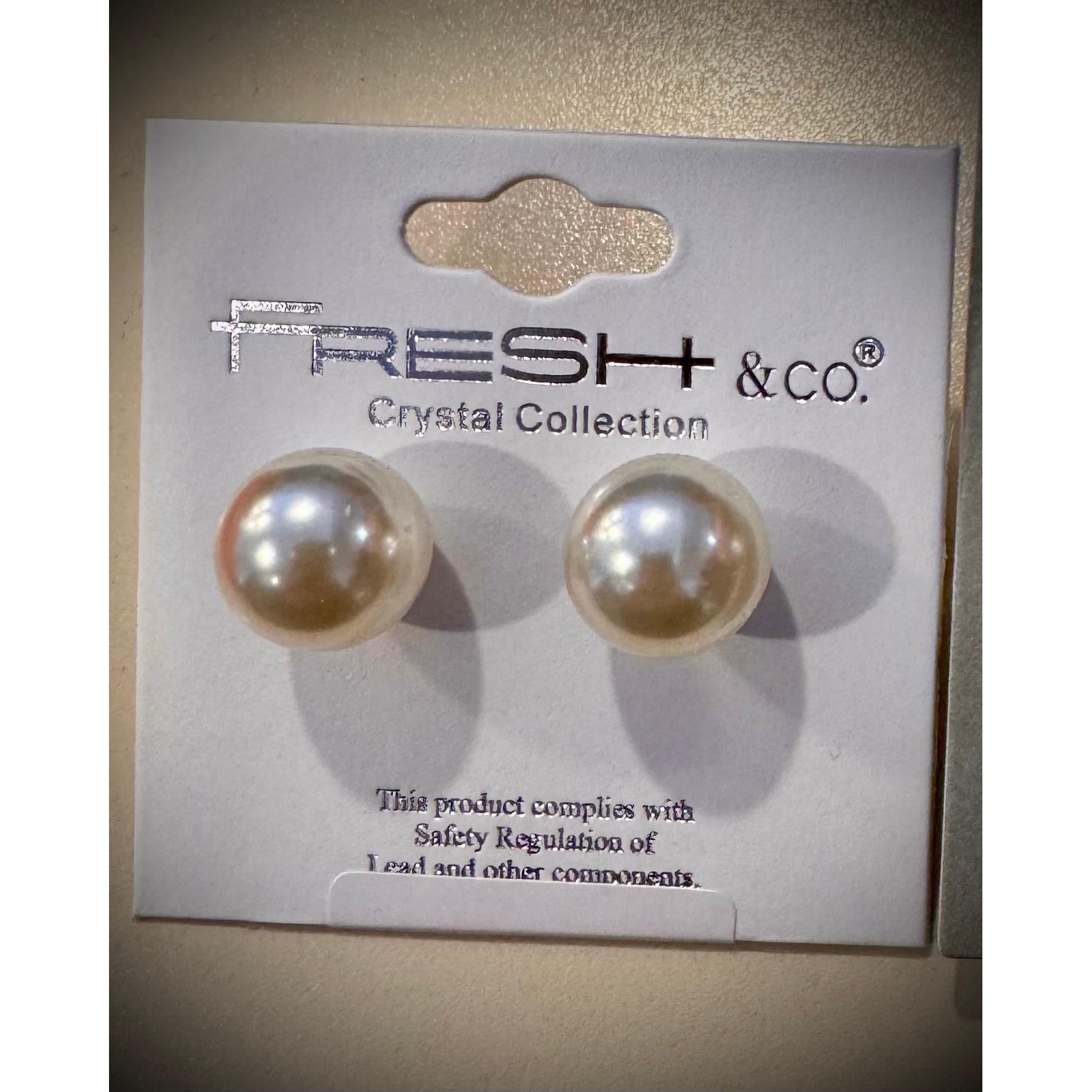 Oversized Pearl Stud Earrings Gold